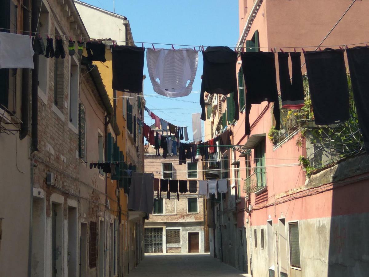 Susy Biennale Apartment - Canal View&Garden Venise Extérieur photo